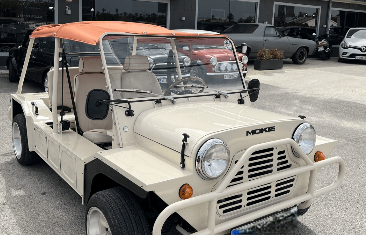 Mini Moke bleu ciel